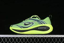 Picture of Nike Vomero Plus _SKUfw22033027279356370fw